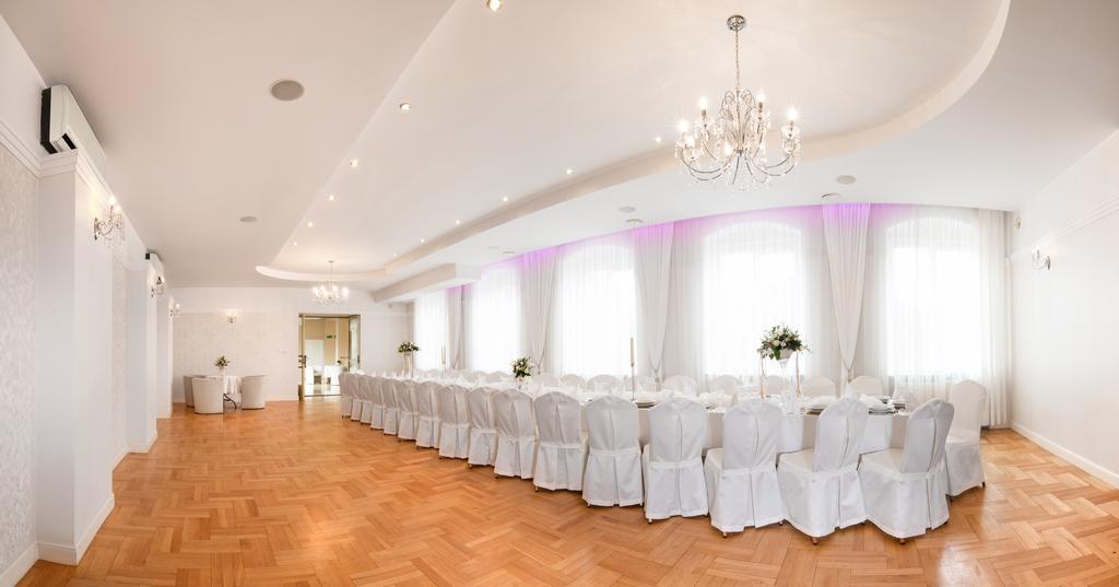 Hotel Piemont Pabianice Luaran gambar