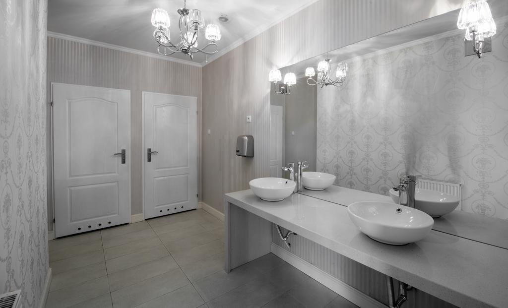 Hotel Piemont Pabianice Luaran gambar