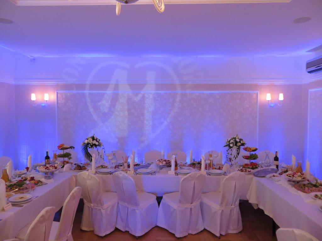 Hotel Piemont Pabianice Luaran gambar