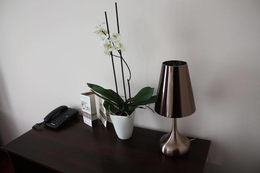Hotel Piemont Pabianice Luaran gambar