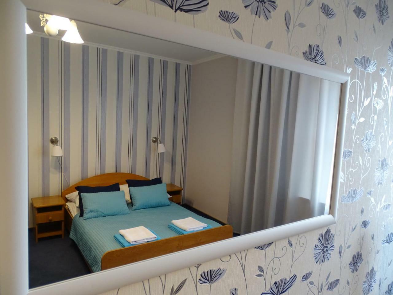 Hotel Piemont Pabianice Luaran gambar