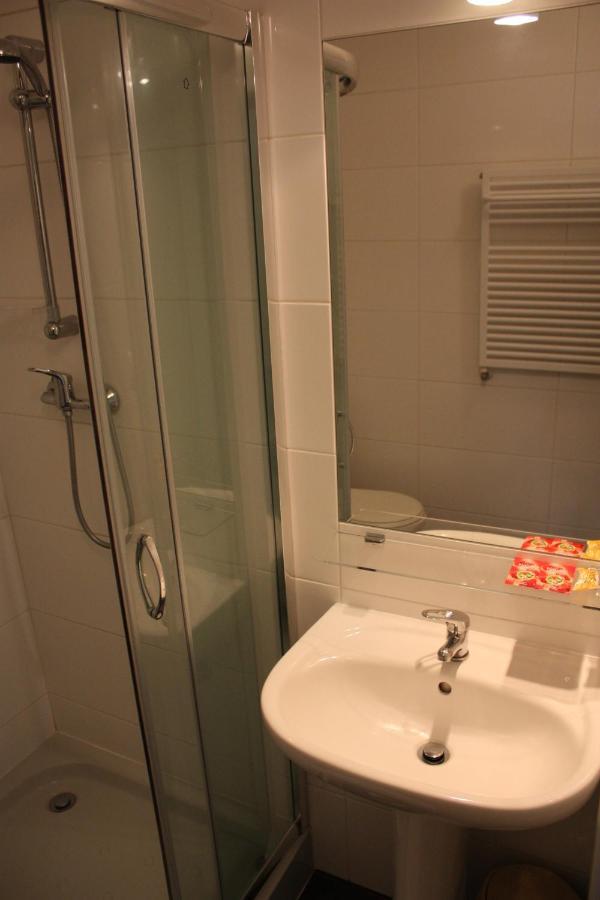 Hotel Piemont Pabianice Bilik gambar